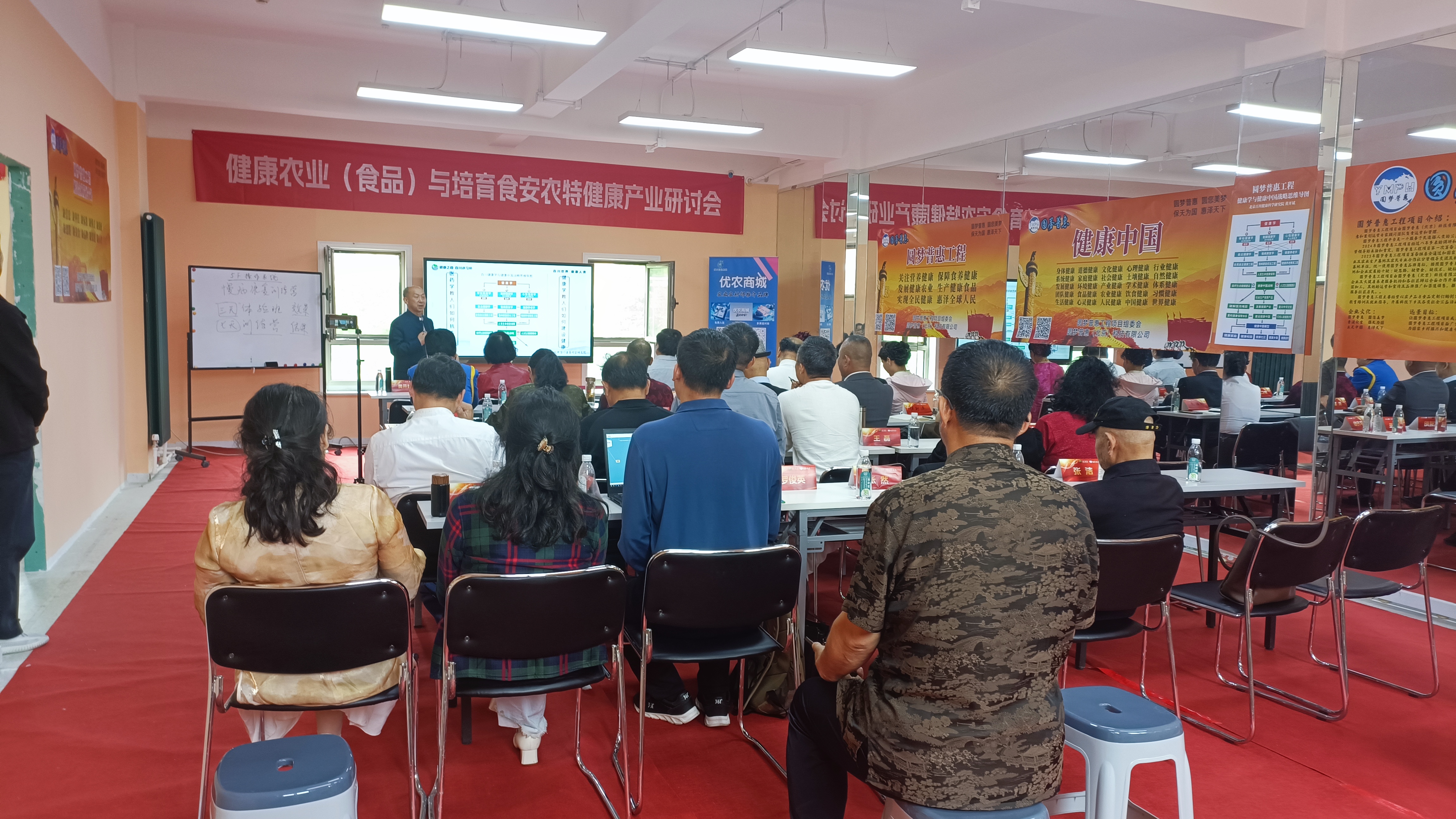 1749829916965280.jpg 1749829916965280.jpg